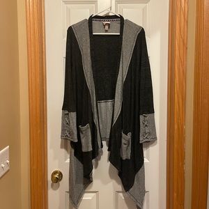 Dark/Light Gray Cardigan, Knox Rose (Large)